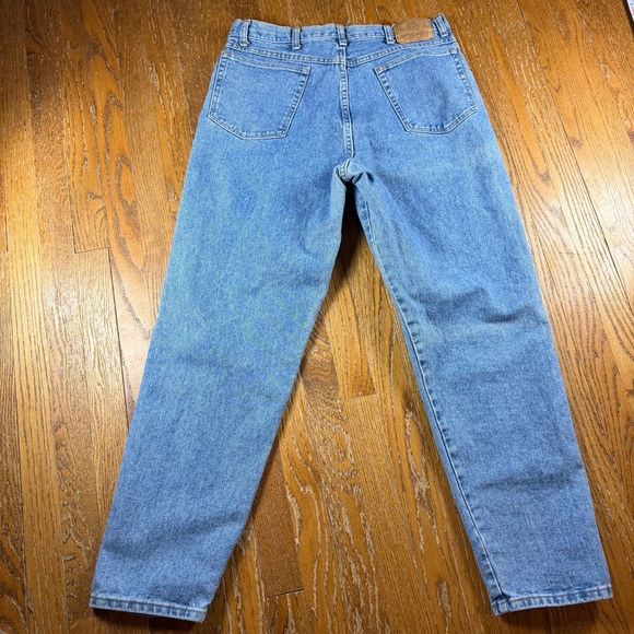 Vintage Wrangler Authentic Jeans Mens 36x32 Light Wash Blue Tapered USA Denim - Picture 4 of 16